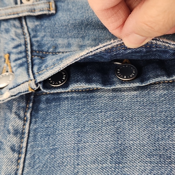 Everlane The Summer Slouch Jeans - Picture 4 of 9